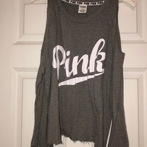 NWOT gray cropped top with should slits PINK